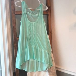Mint boutique hi-low tank top